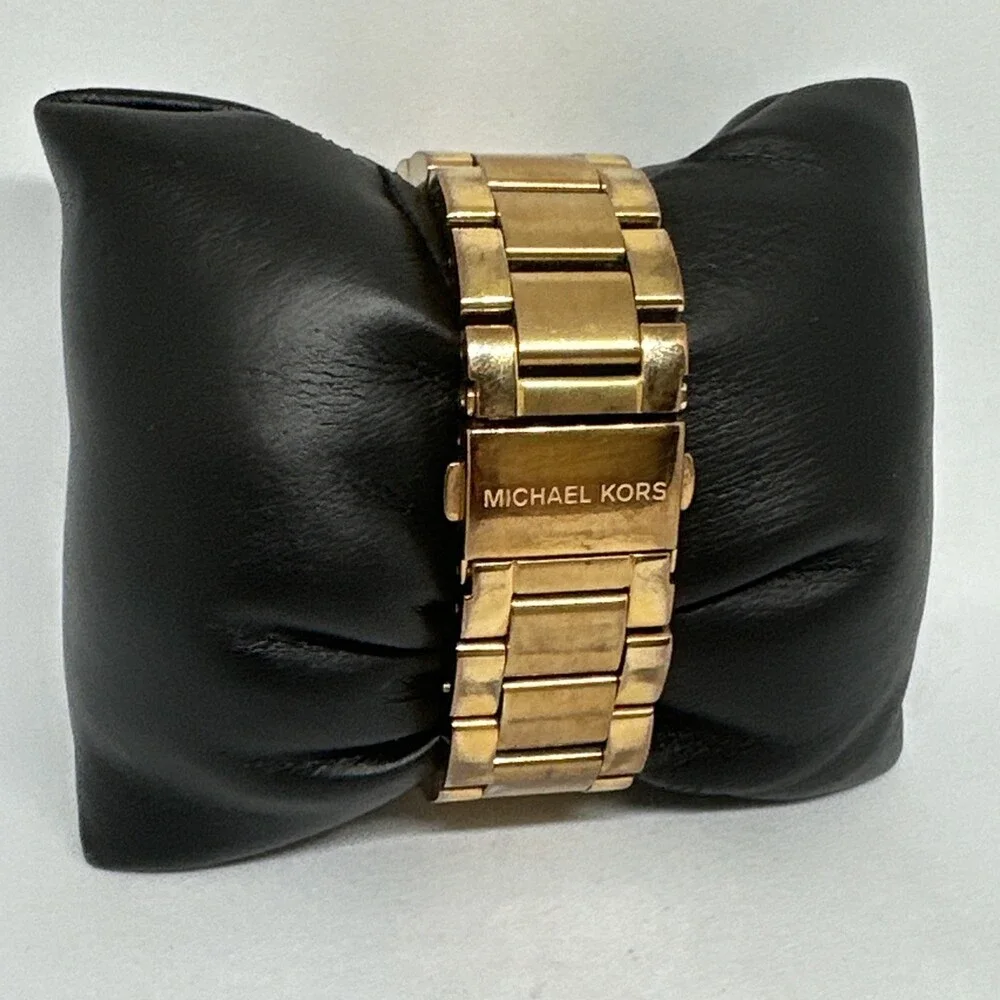 Michael Kors Blair MK5263 Womens Stainless Steel Analog Dial Quartz Watch HME698